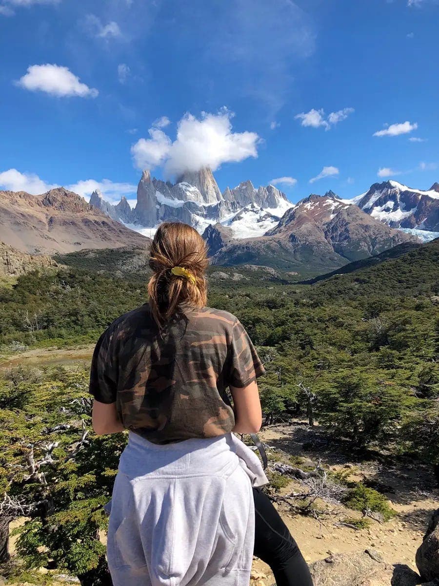 Student exploring the landscapes of Patagonia during a high school exchange programme in Argentina, combining study and cultural discovery.